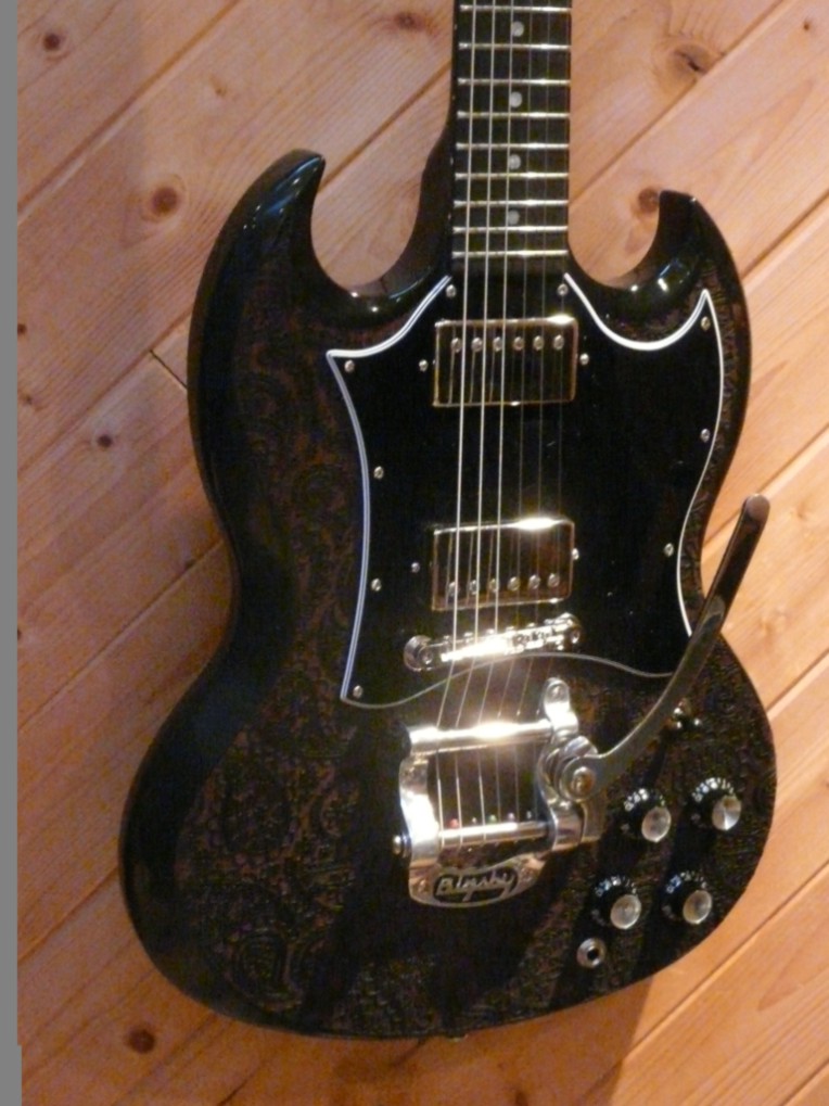 Paisley Engraved Gibson SG for Kim Halliday April 2010